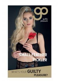 Пластиковая метелочка с красными пёрышками Small Feather Tickler - 32 см. - Blush Novelties - купить с доставкой в Евпатории