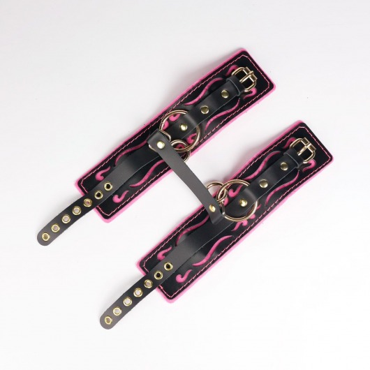 Черные кожаные оковы с розовой строчкой - Crazy Handmade - купить с доставкой в Евпатории